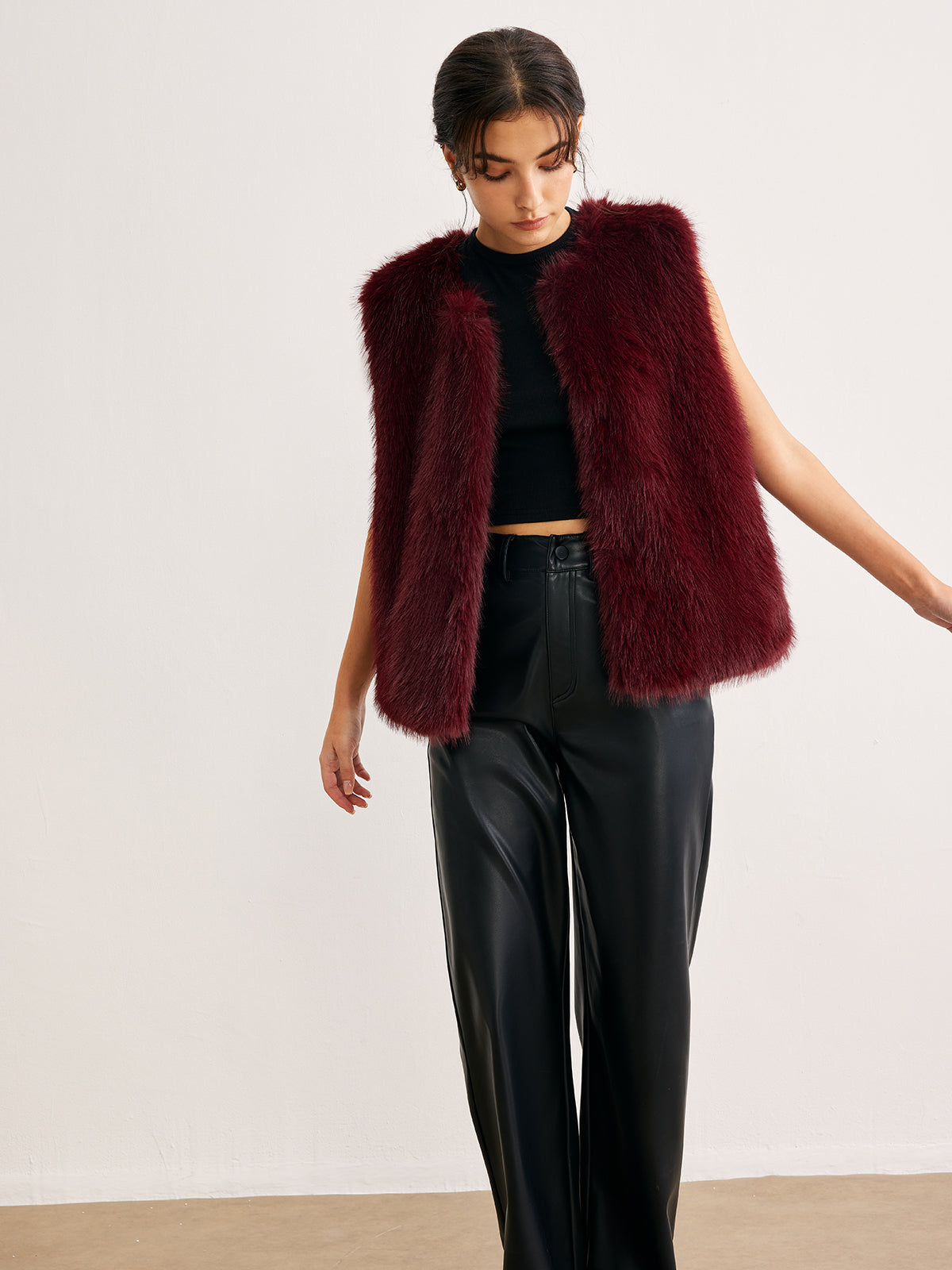 Gilet en Fausse Fourrure | Bourgogne | Finition Douce