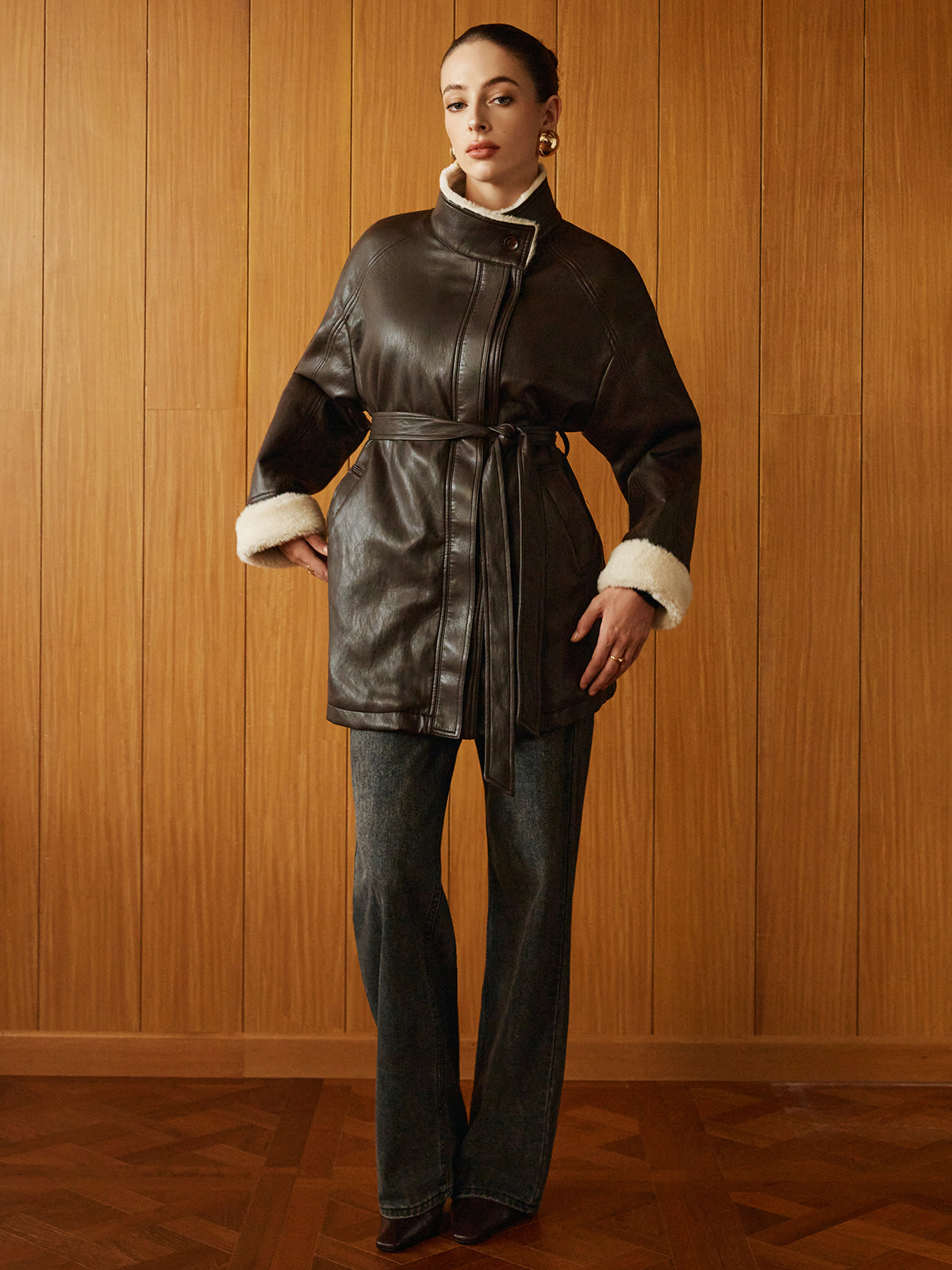 Manteau Aviateur en Faux Cuir | Doublure Shearling | Taille Ceinturée