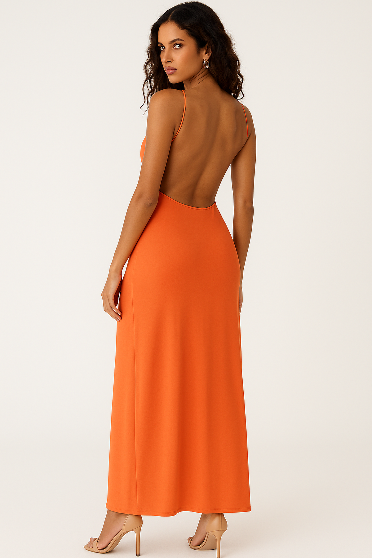 Robe Maxi Halter | Col Chaîne | Silhouette Longue