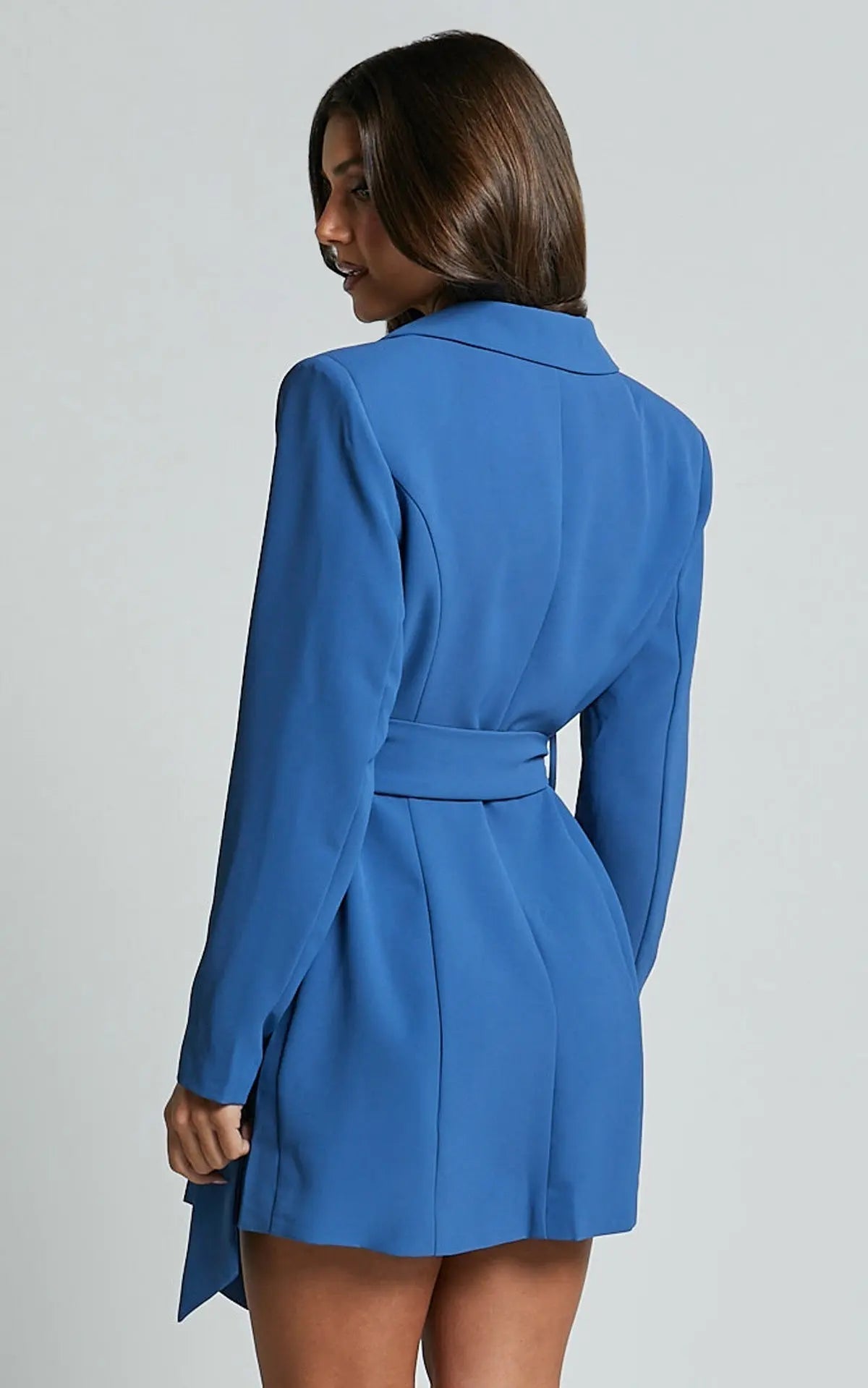 Robe Blazer Minuit | Silhouette Enveloppante Ceinturée | Soirée