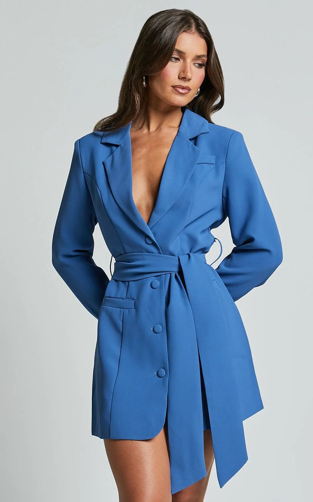 Robe Blazer Minuit | Silhouette Enveloppante Ceinturée | Soirée