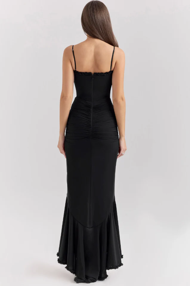 Robe Ruffle Satin Maxi | Bretelles Spaghetti, Devant Cascadant, Ourlet Train