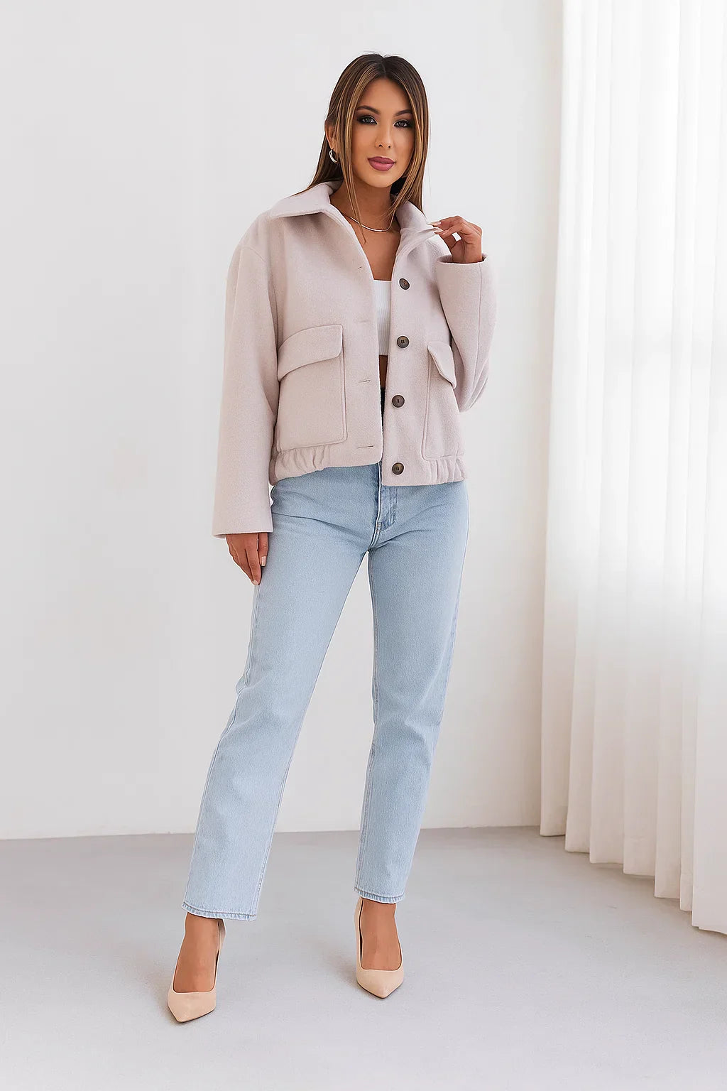 Veste courte en mélange de laine | Bas élastique | Simple boutonnage