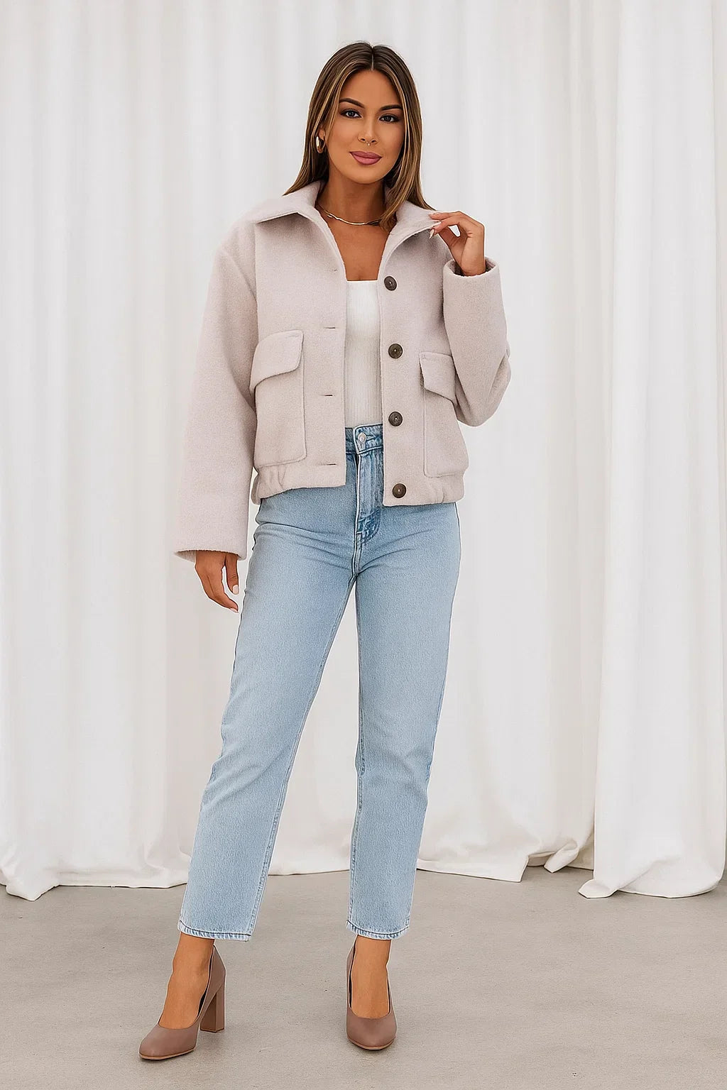 Veste courte en mélange de laine | Bas élastique | Simple boutonnage