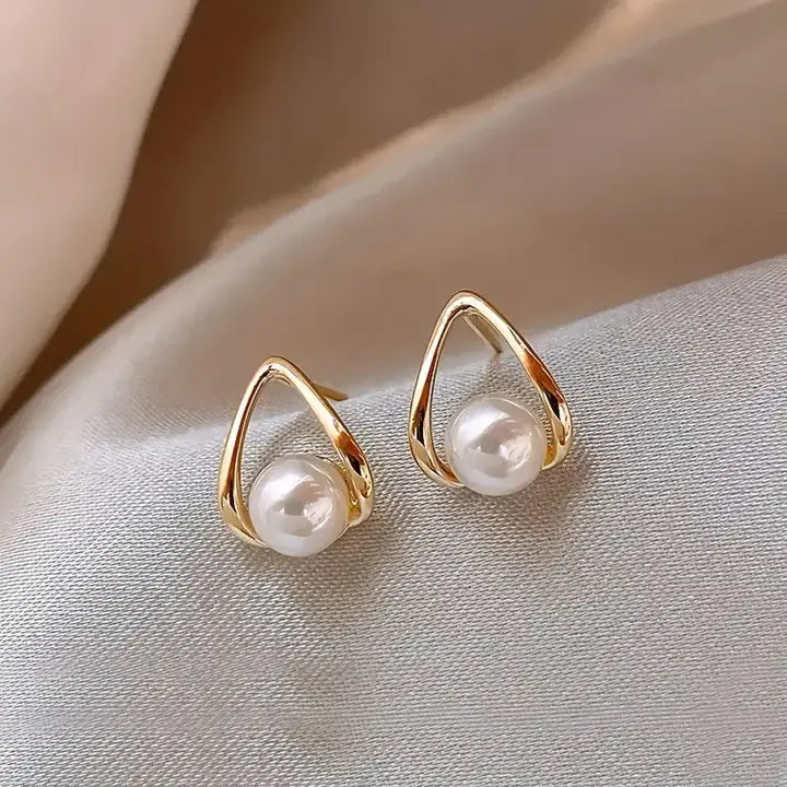 Boucles d'oreilles Goutte en Perles Clarté | Design Triangle Sculpté