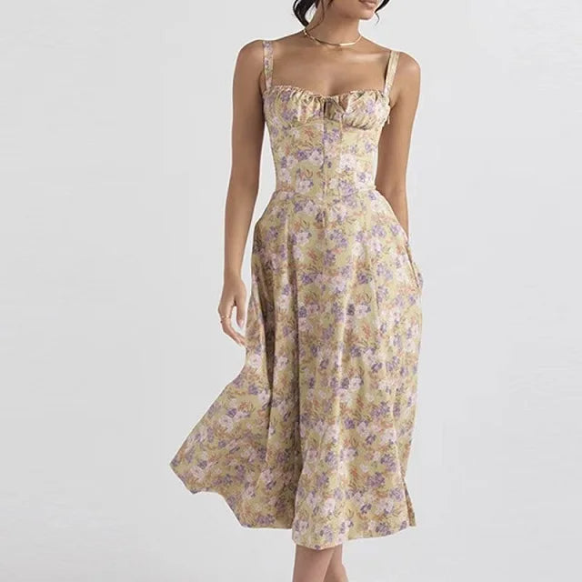 Robe Midi Florale Corsetée | Décolleté Coeur, Jupe Fendue, Bretelles Spaghetti