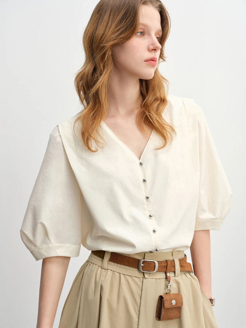 Blouse à V-Col et Manches Bouffantes | Coupe Relaxed | Détails Boutons