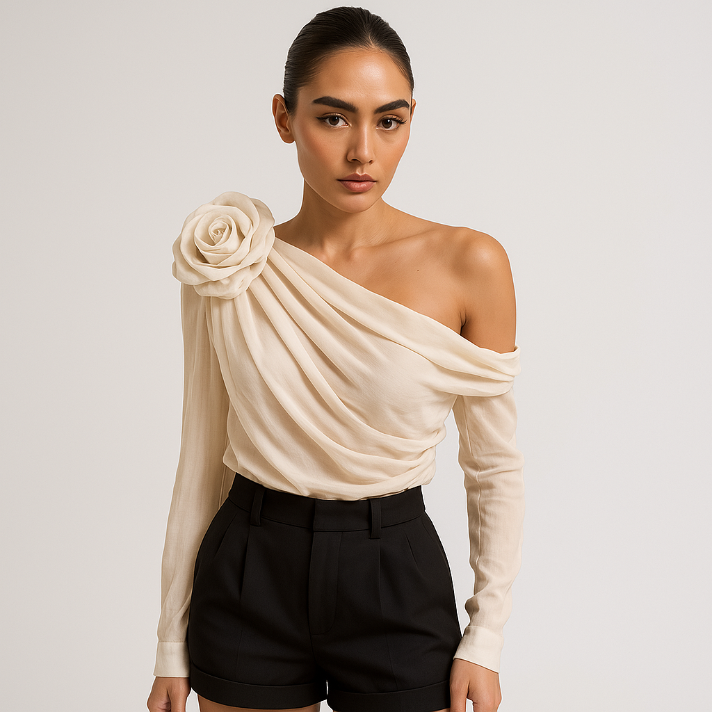 Blouse asymétrique beige | Détails floraux 3D
