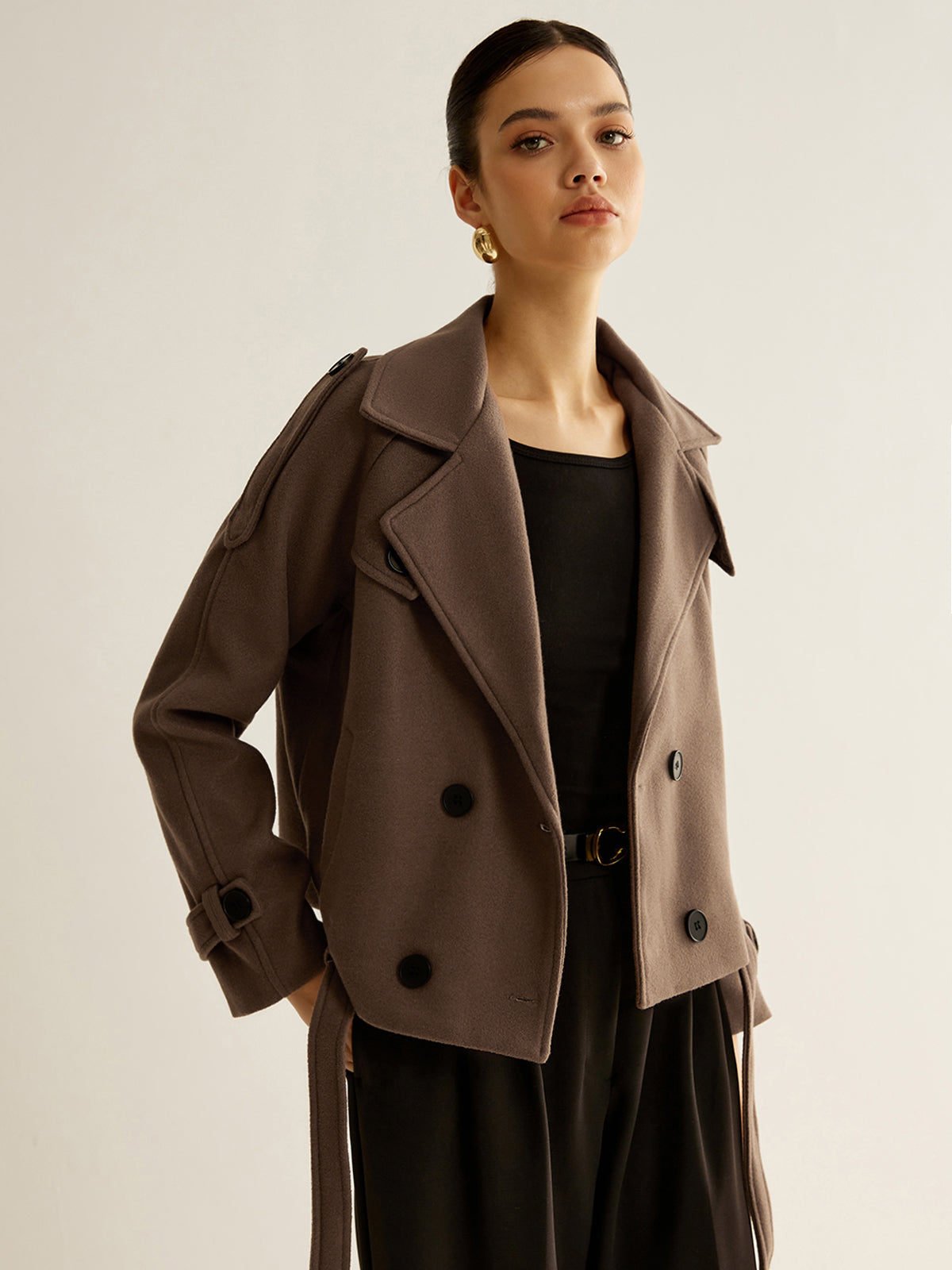 Manteau Court Double-Breasted | Silhouette Structurée | Style Raffiné Hiver