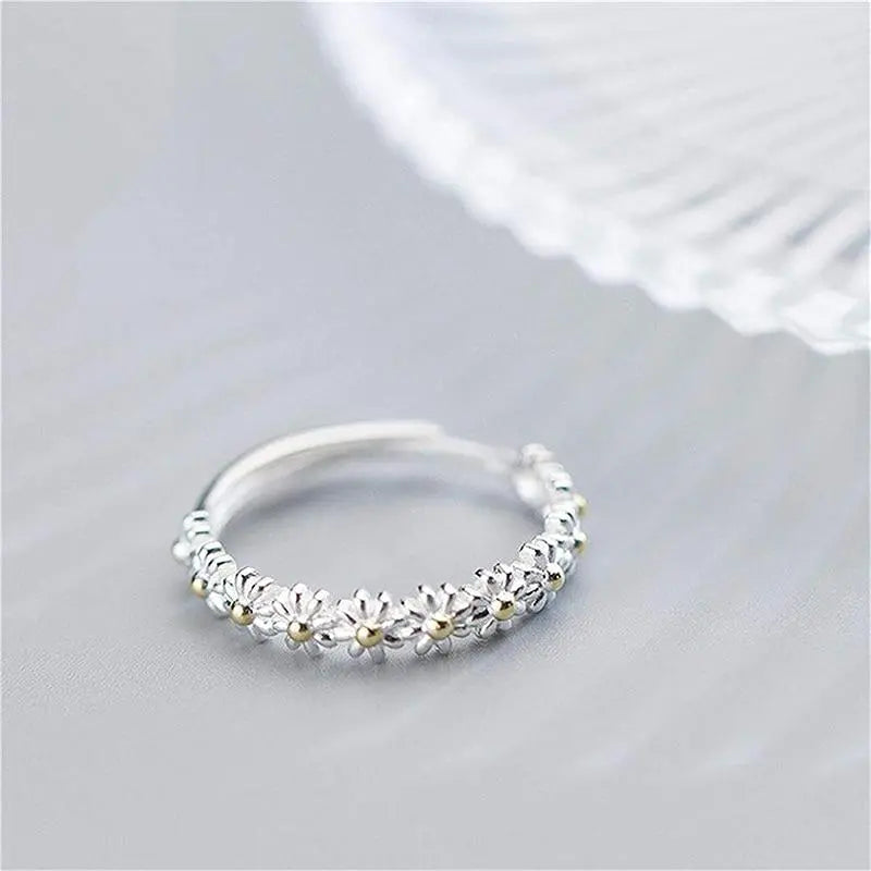 Bague Daisy Émaillée | Design Ouvert Ajustable