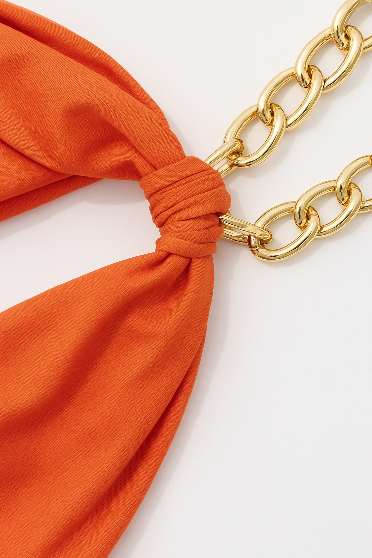 Robe Maxi Halter | Col Chaîne | Silhouette Longue