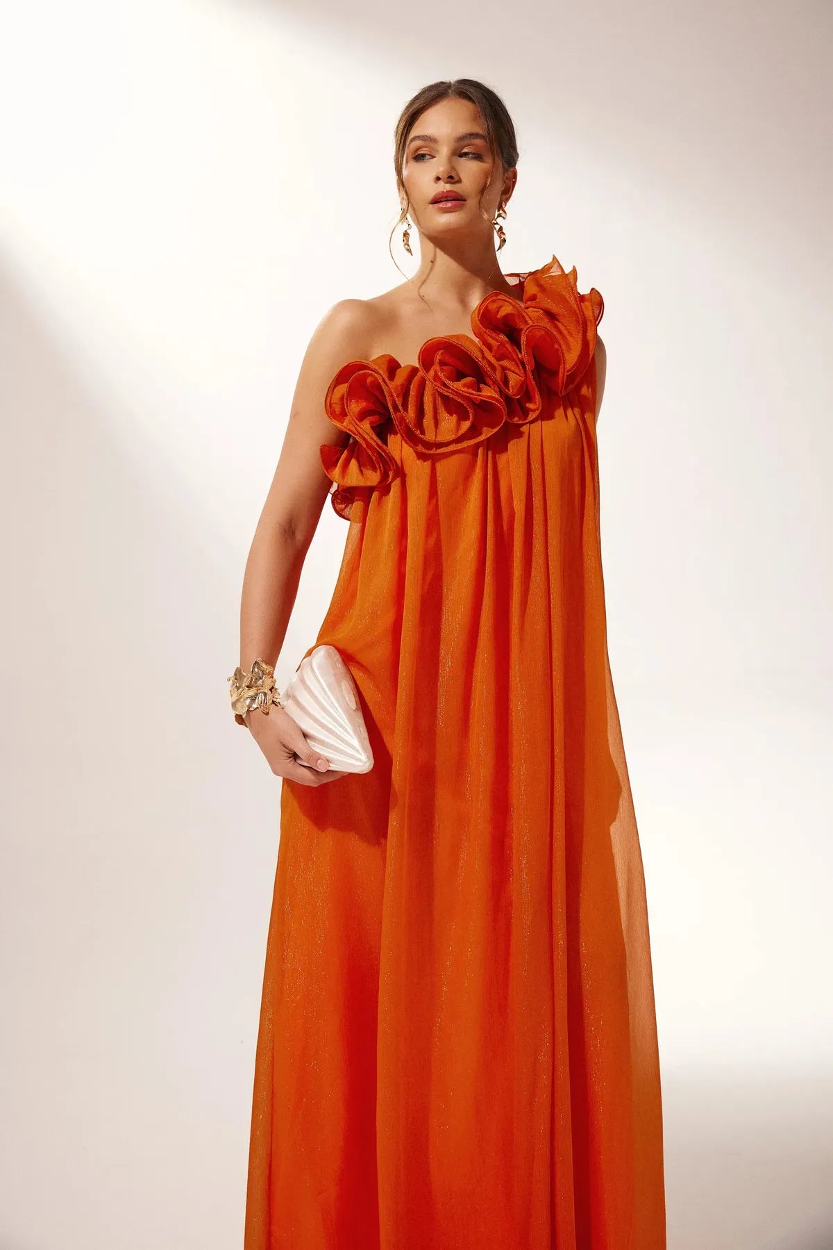 Robe Maxi Florale Épaule Nue | Silhouette Drapée | Soirée