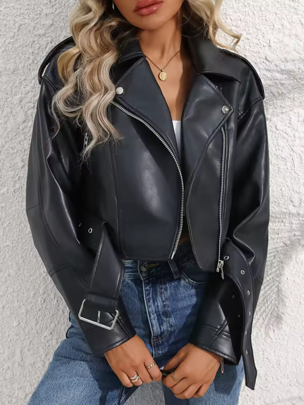 Veste en cuir faux | Coupe courte
