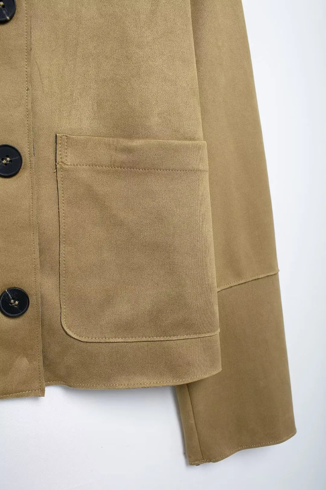 Veste Cropped en Suède | Bouton Devant Design Minimaliste