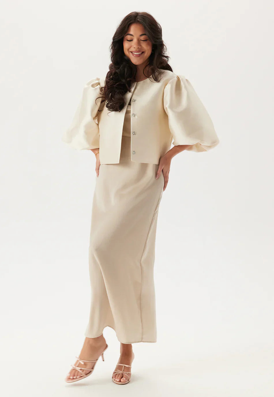 Veste Satin Manches Ballon | Coupe Courte | Silhouette Moderne