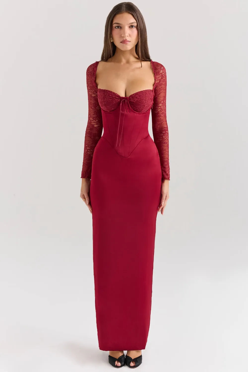 Robe Maxi Satin Lace | Corset, Manches Transparentes, Fente Arrière